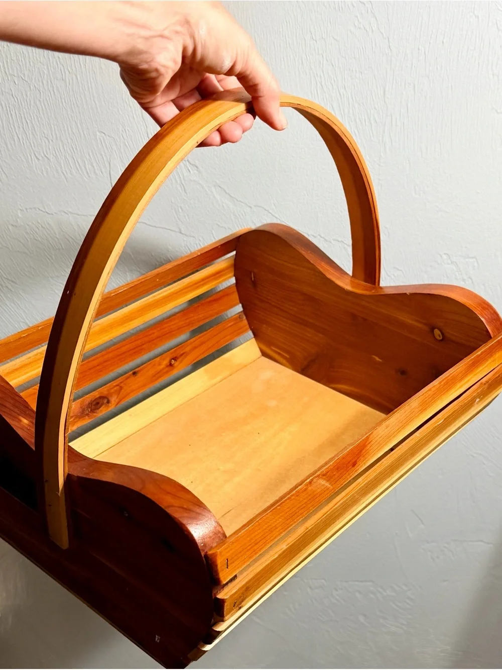 Vintage Heart Shape Cedar Wooden Slatted Market Basket - Warm Honey Tone